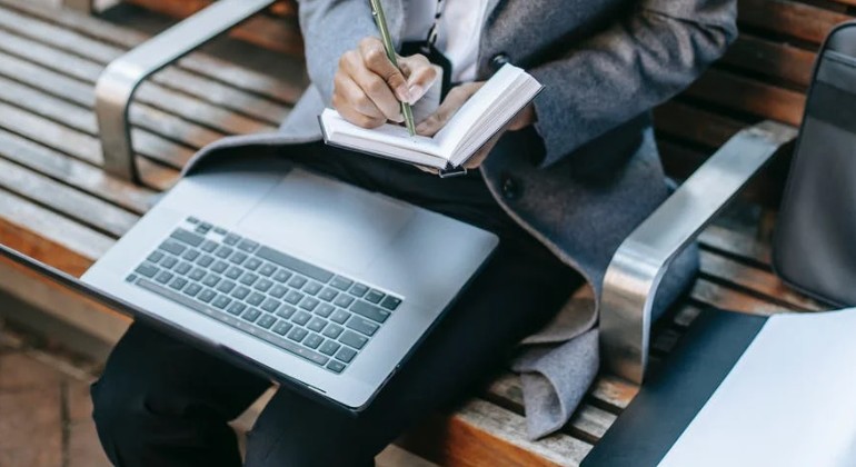 salesforce integration service
